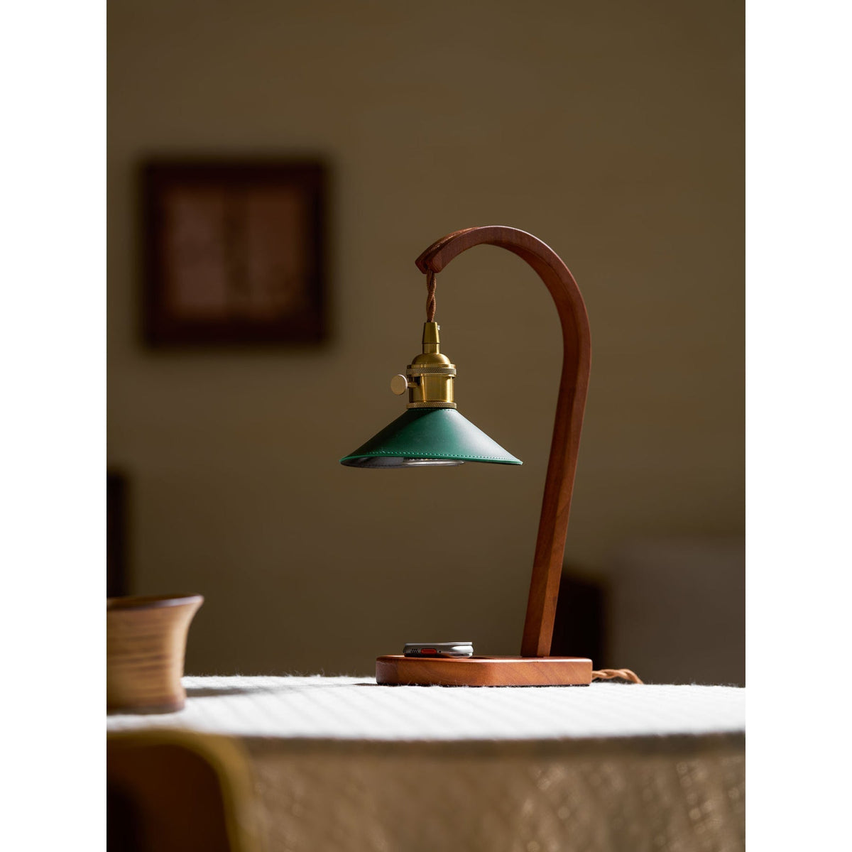 Oreliira lampada da tavolo
