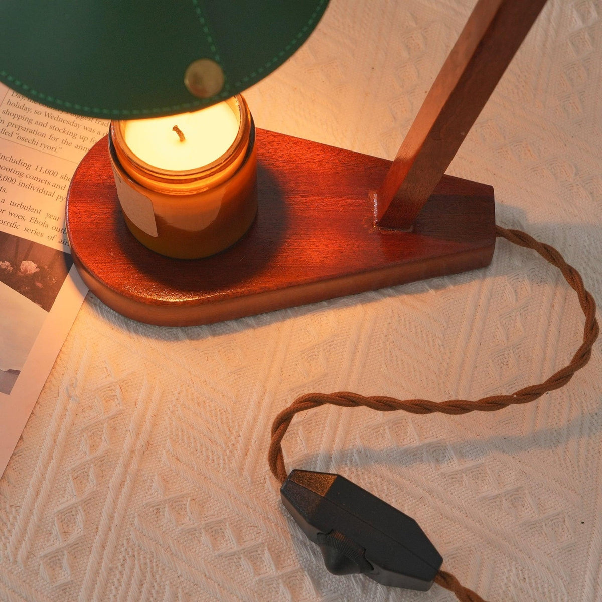 Oreliira lampada da tavolo