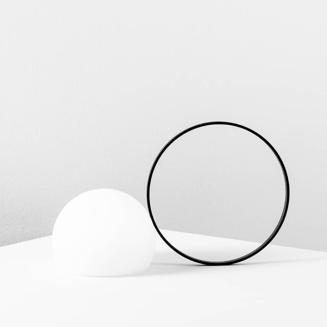 Cooper lampada da tavolo minimalista