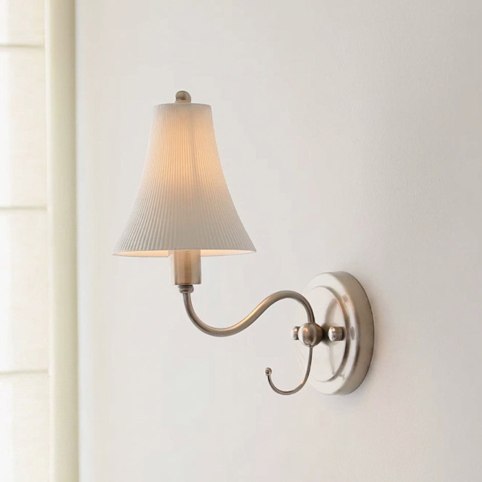 Lumiraine applique