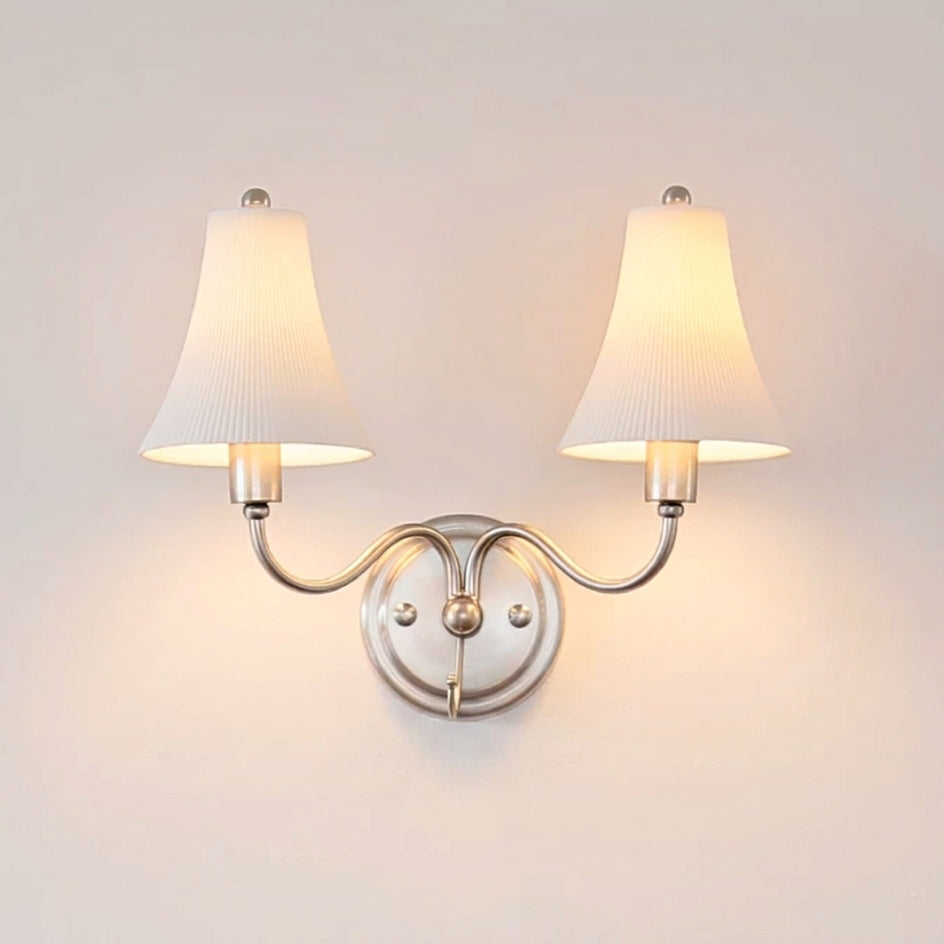 Lumiraine applique