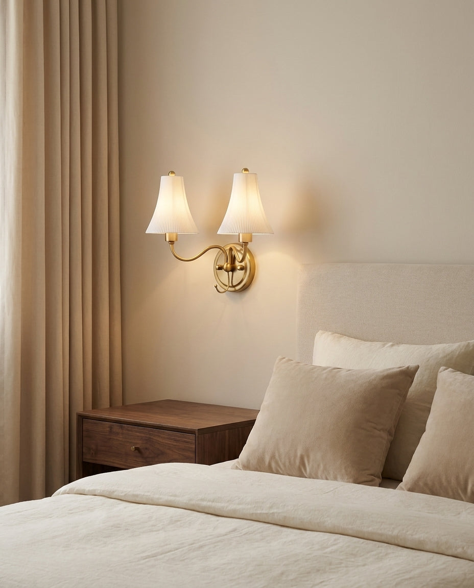 Lumiraine applique