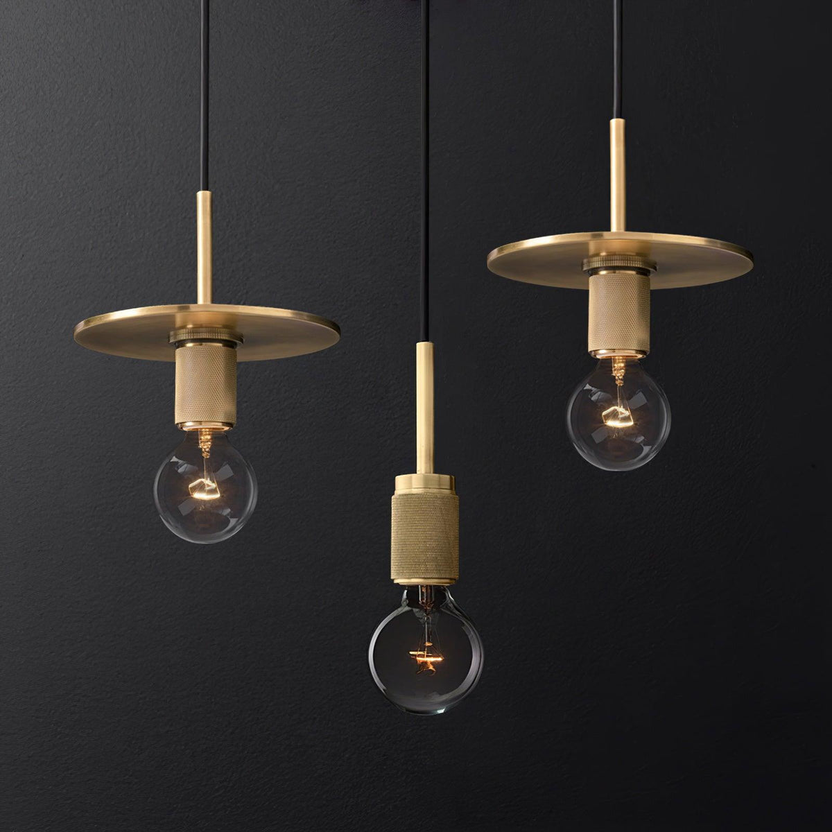 Lampada a sospensione in ottone, design minimalista per sala da pranzo o cucina in metallo