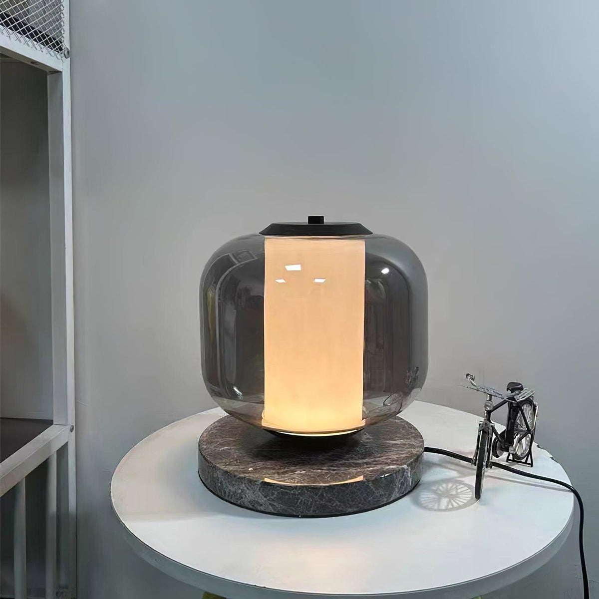 Aaron lampada da tavolo moderna in marmo