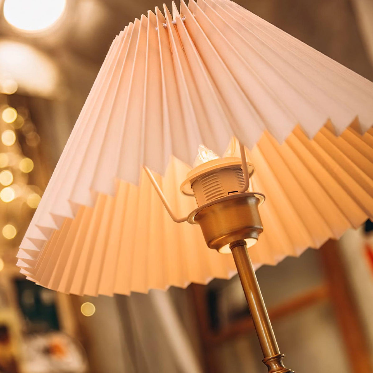 Mirelaya lampada da tavolo