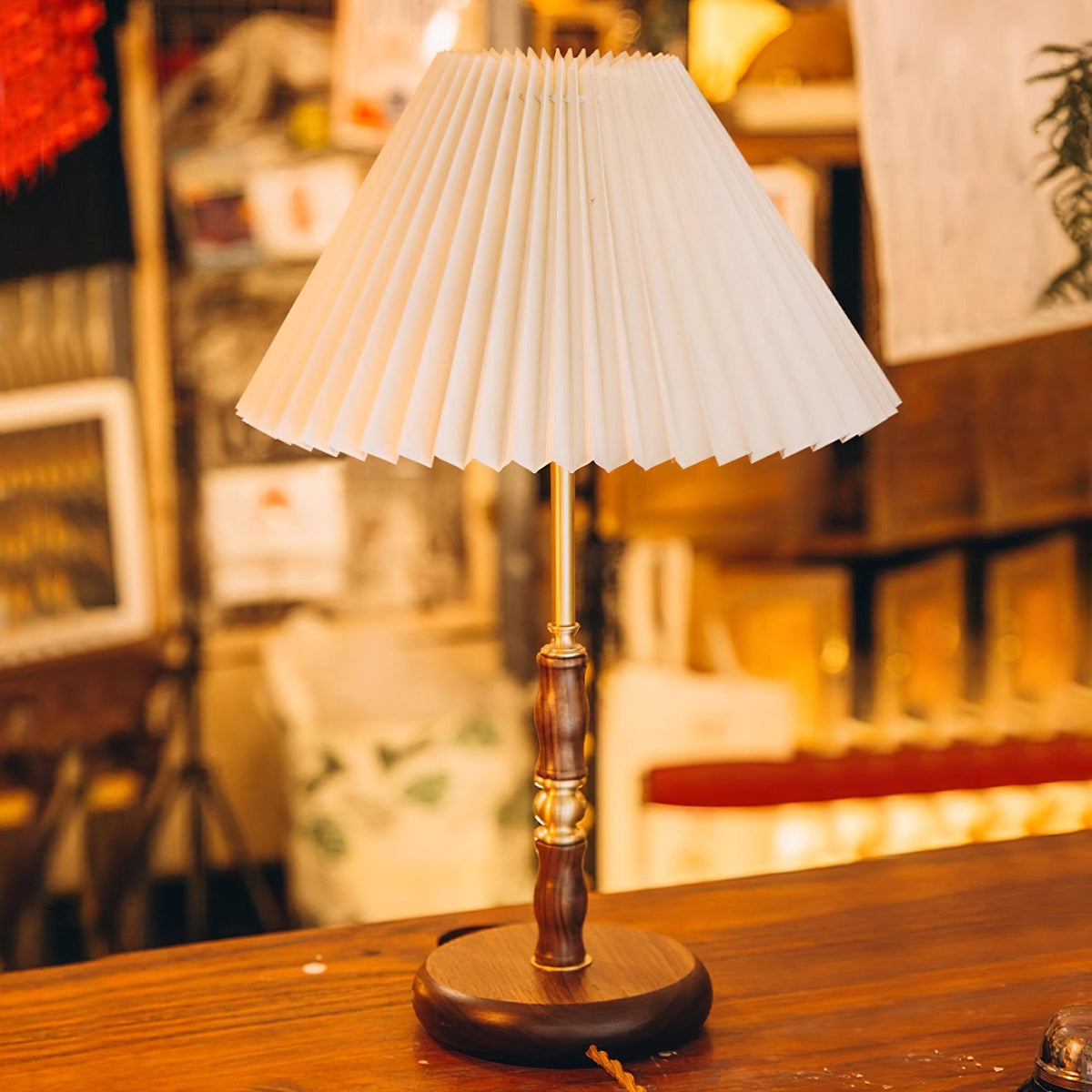 Mirelaya lampada da tavolo