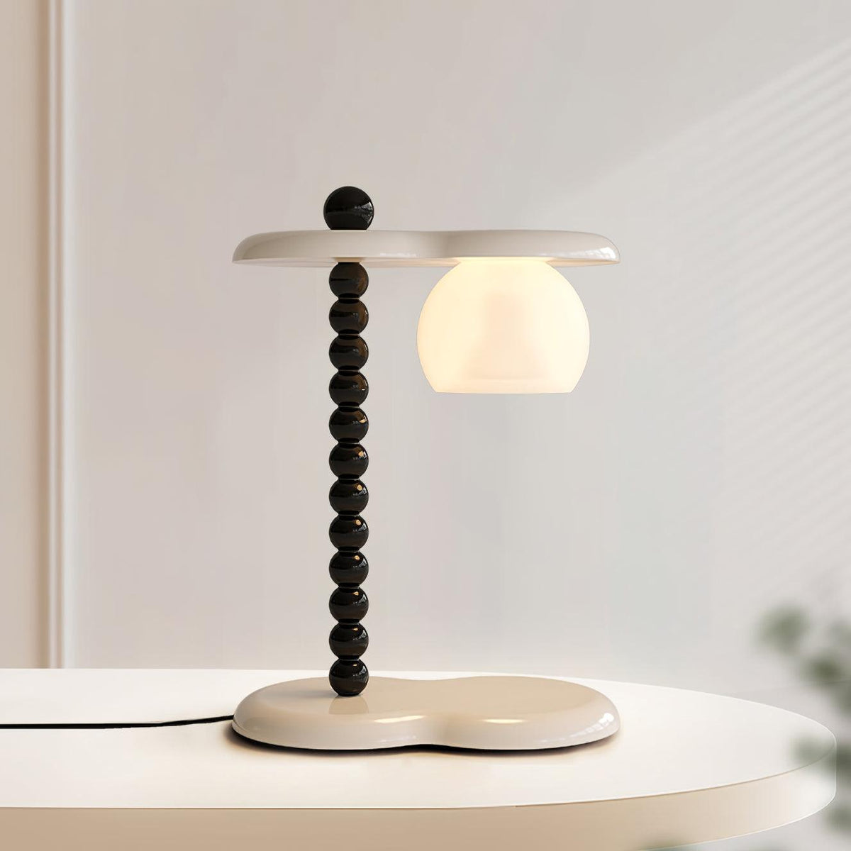Viloce lampada da tavolo in resina Tradizionale