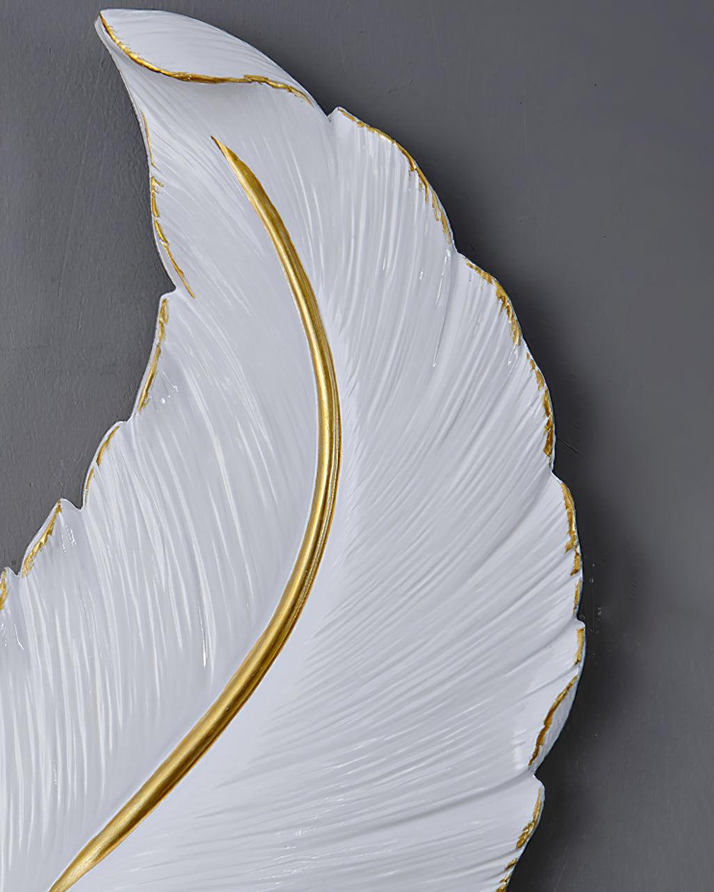 Arvess lampada da parete in resina Individual Creativity Feather