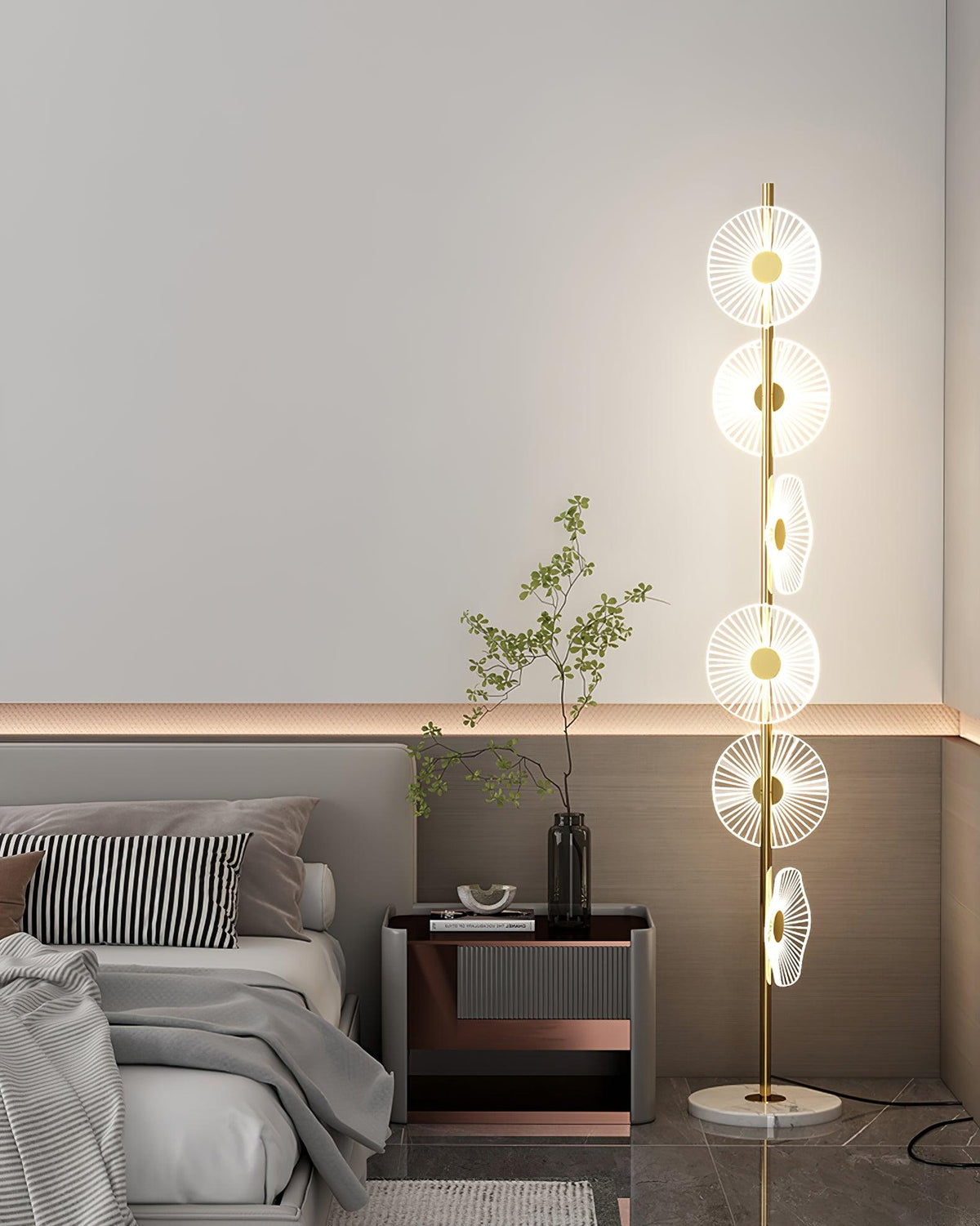 Petaira lampada da terra in marmo lusso