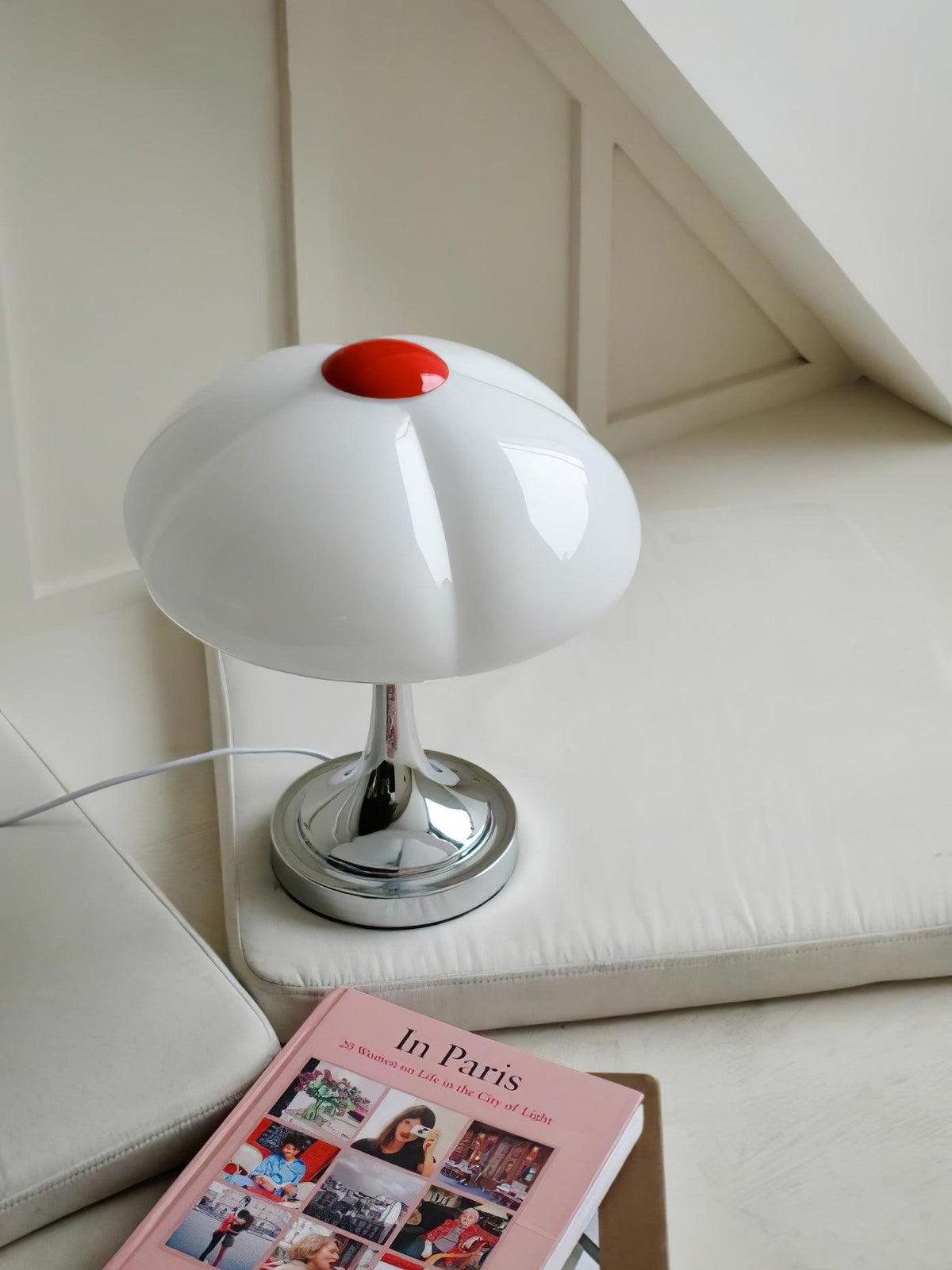 Bin lampada da tavolo moderna
