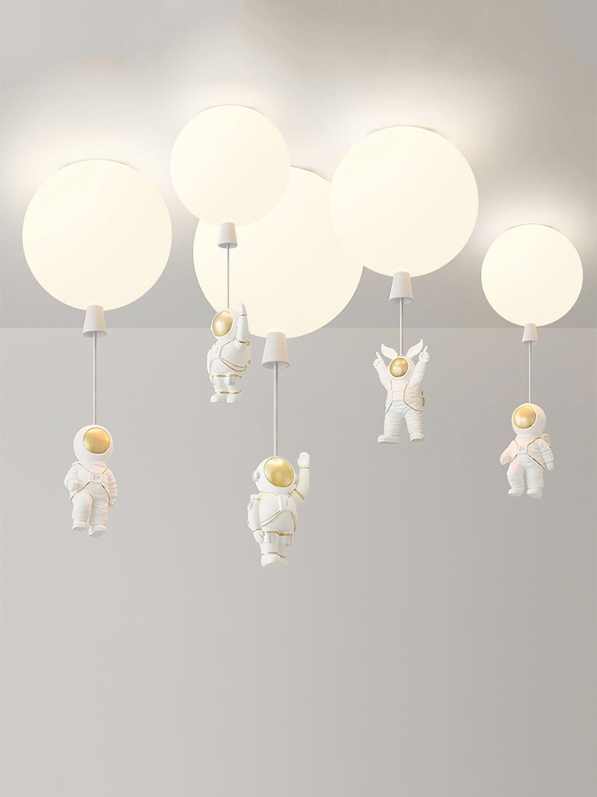 Nirerira lampada da soffitto Acrilico Palloncino Astronaut Divertente per camera dei Bambini a globo