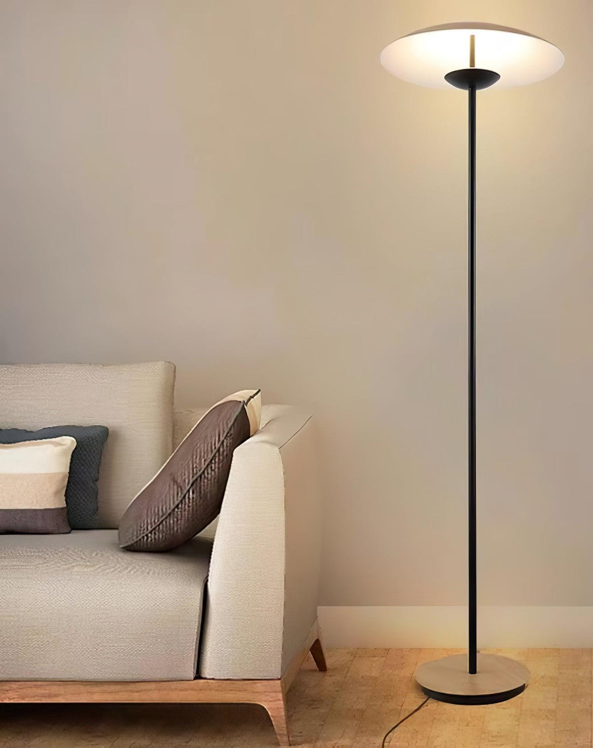 Ferinira lampada da terra in Alluminio minimalista