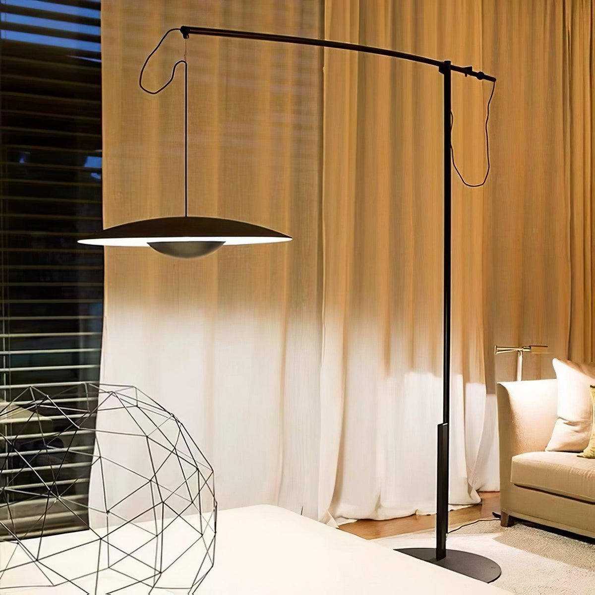 Ferinira lampada da terra in Alluminio minimalista