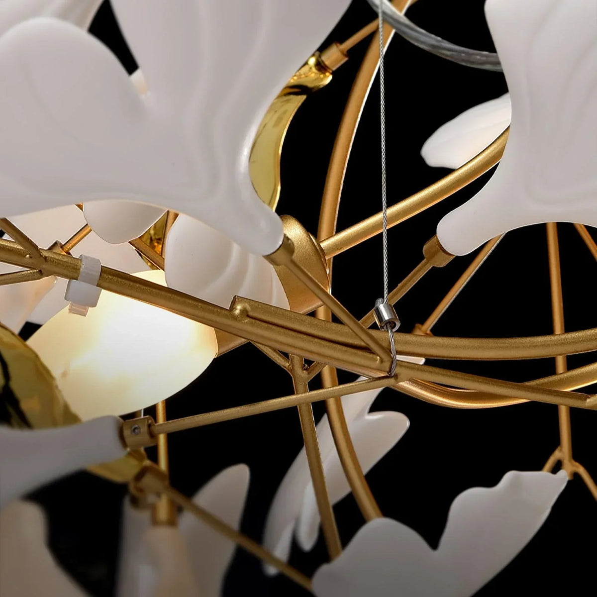 Olivia Lampadario di Lusso in Ceramica con Forma a U - Relic Pieces