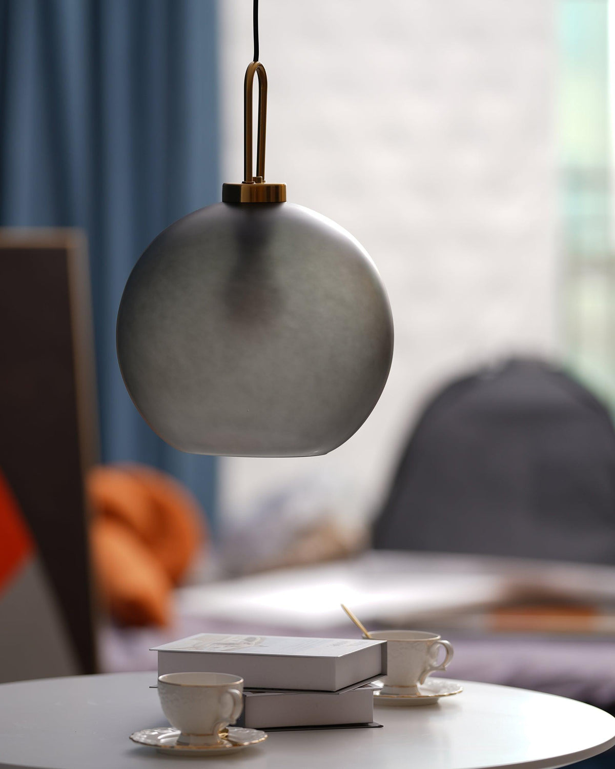 Eirisina lampada a sospensione in vetro