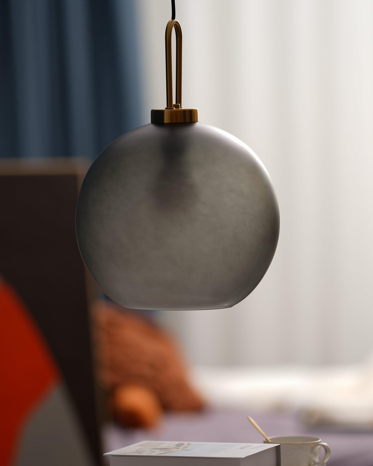 Eirisina lampada a sospensione in vetro