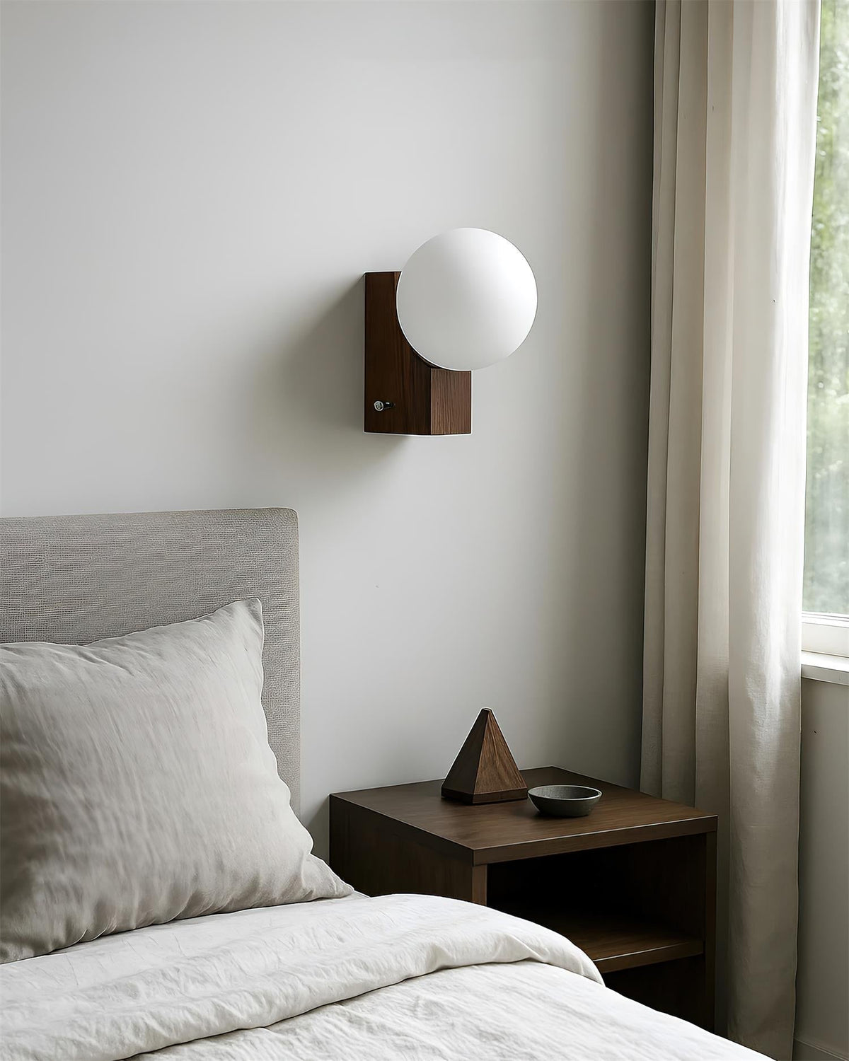 Luminaya applique