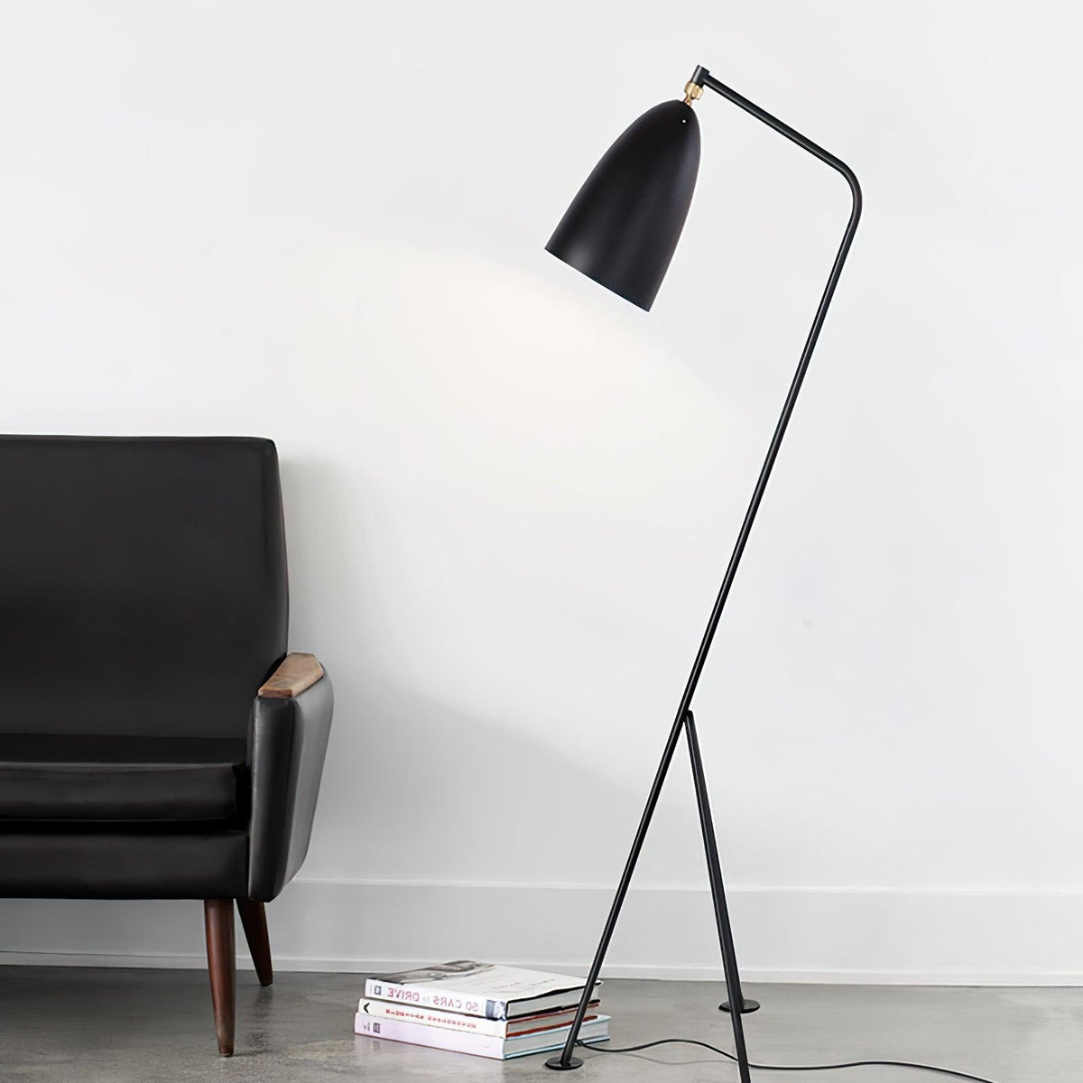 Mireleria lampada da terra minimalista