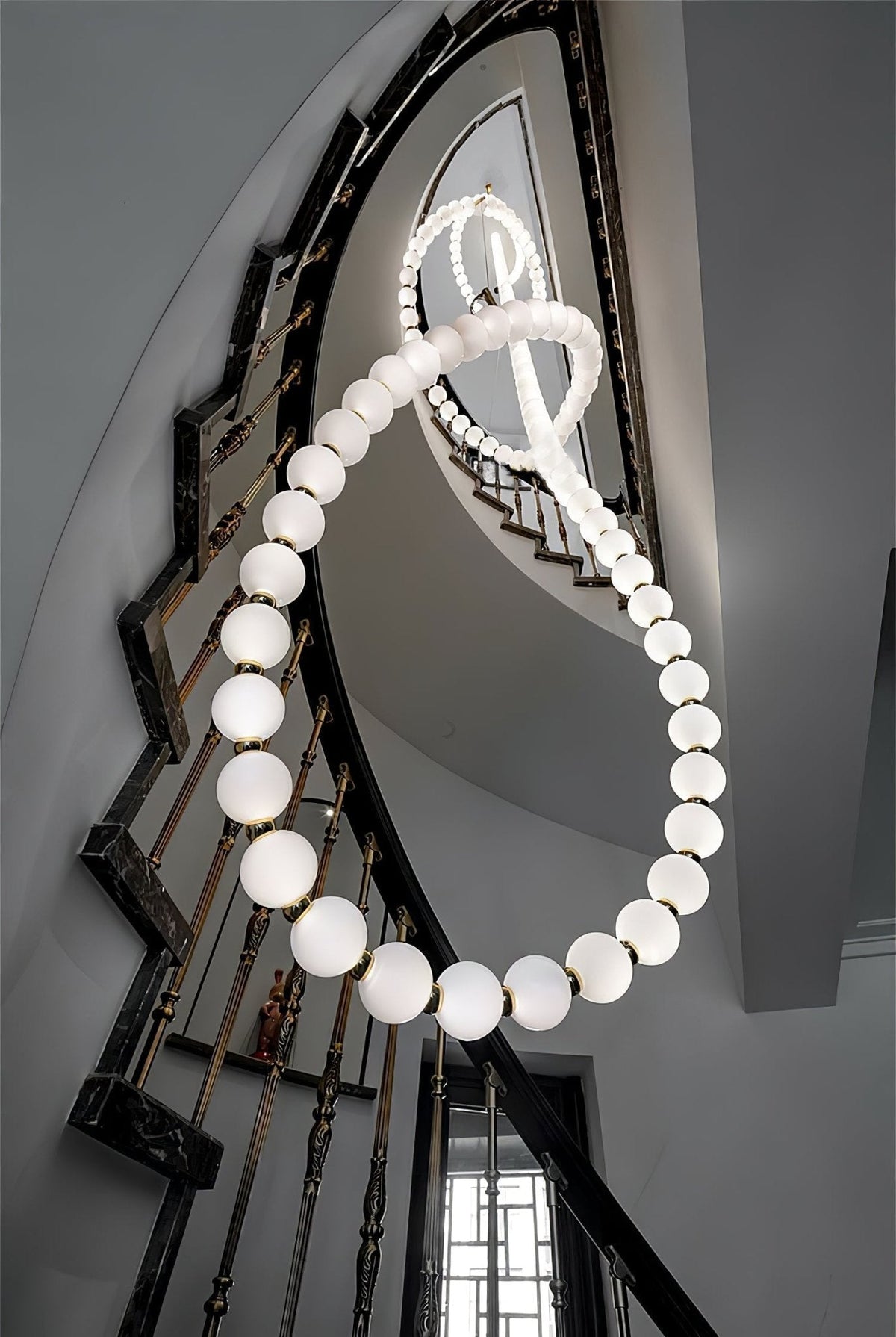 Kanell lampadario in ottone Sputnik