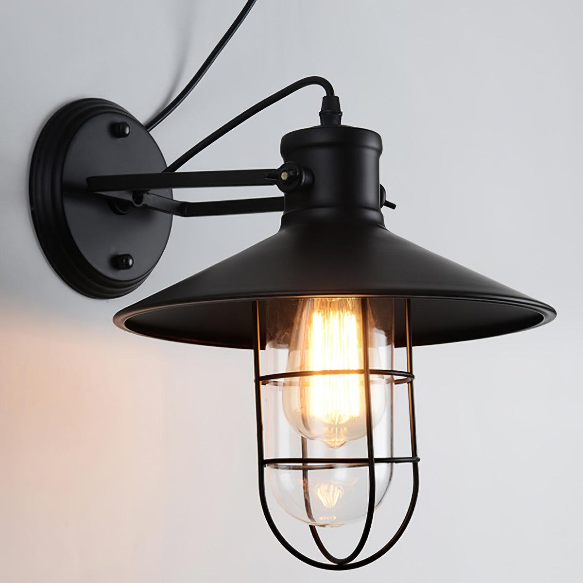 Eiraniella lampada da parete in vetro industriale Harbour