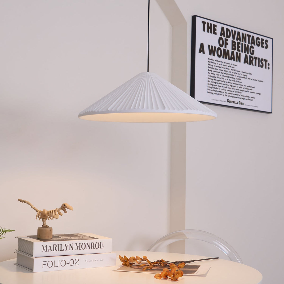 Cone Hat resina lampada a sospensione
