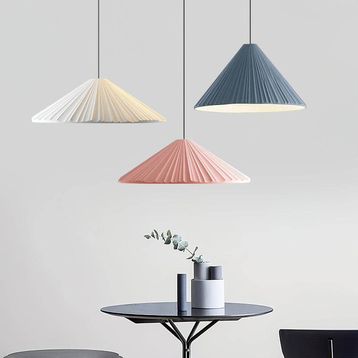 Cone Hat resina lampada a sospensione