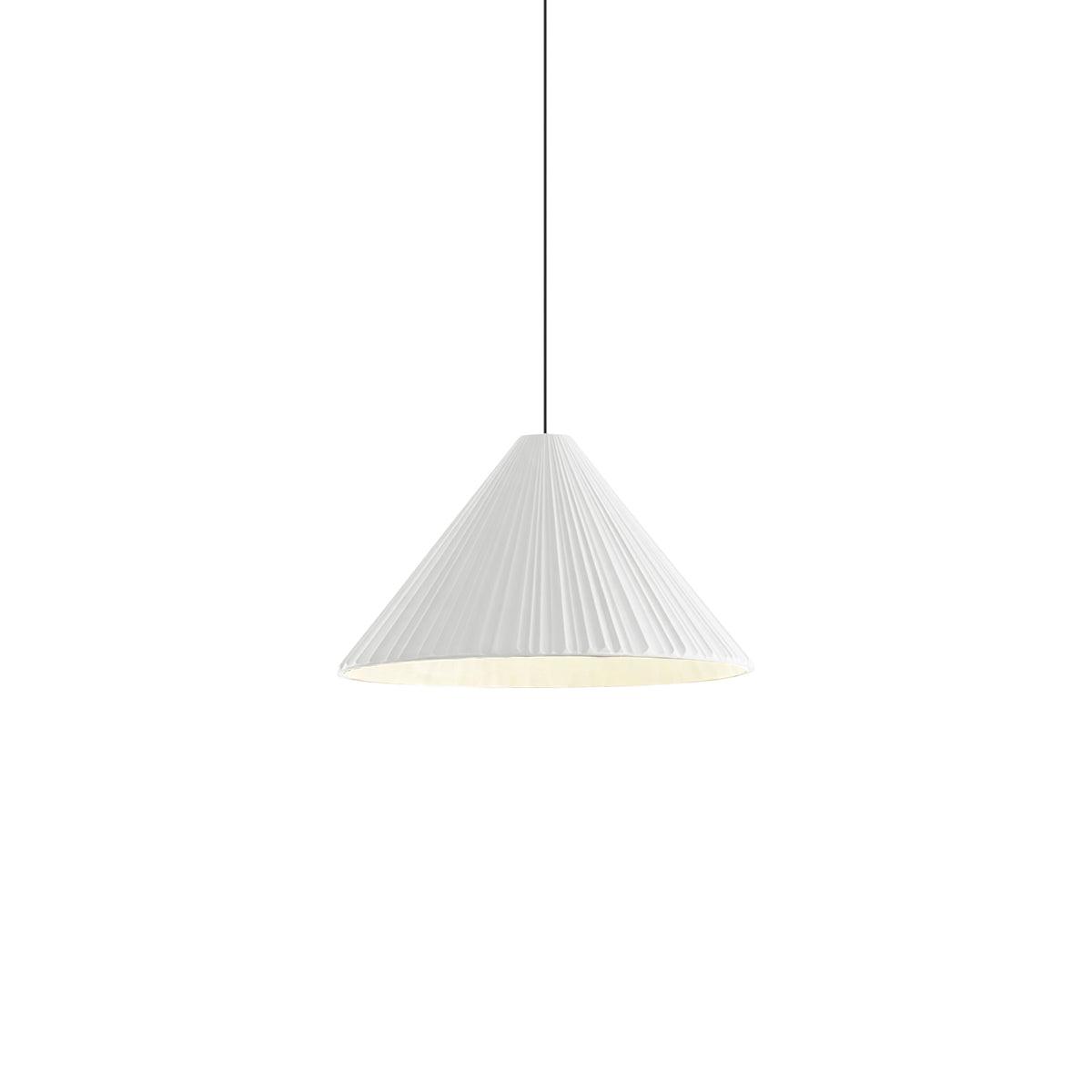 Cone Hat resina lampada a sospensione