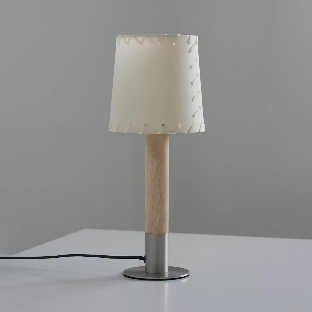 Liorenaya lampada da tavolo