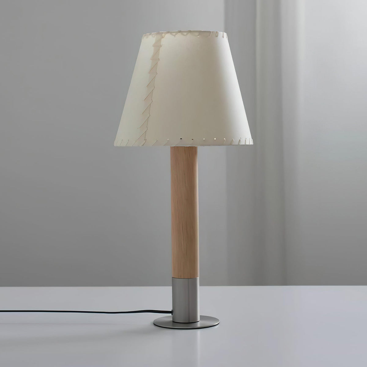 Liorenaya lampada da tavolo