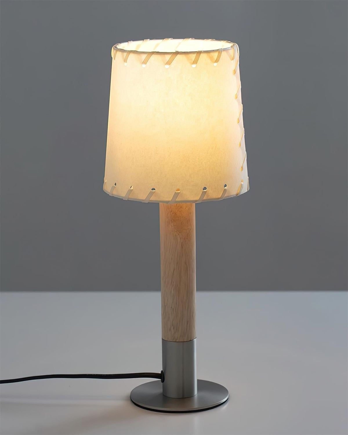 Liorenaya lampada da tavolo