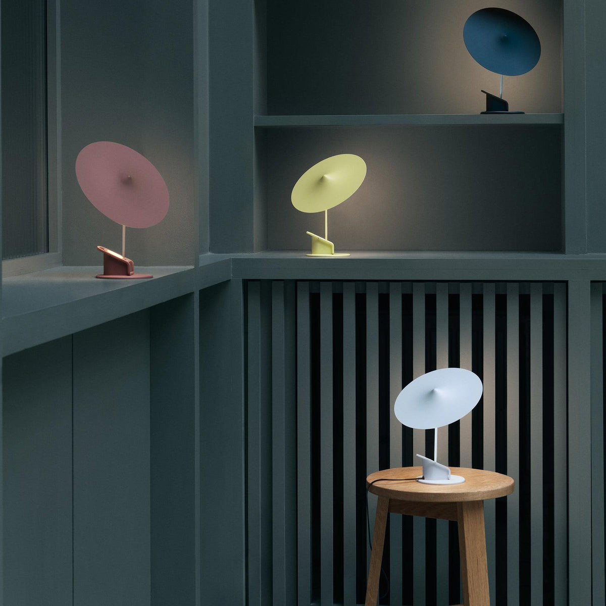 Lumoce lampada da tavolo futuristica
