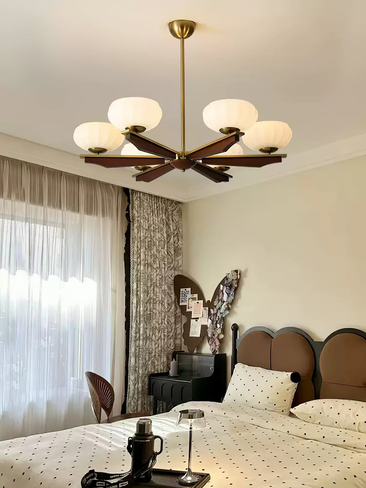 Uzoror lampadario Eleganza Tradizionale in legno vintage