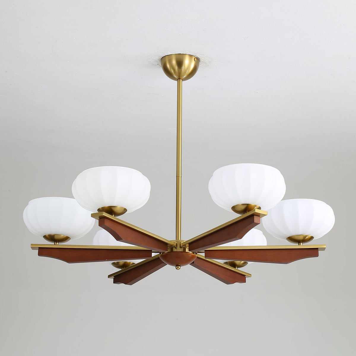 Uzoror lampadario Eleganza Tradizionale in legno vintage