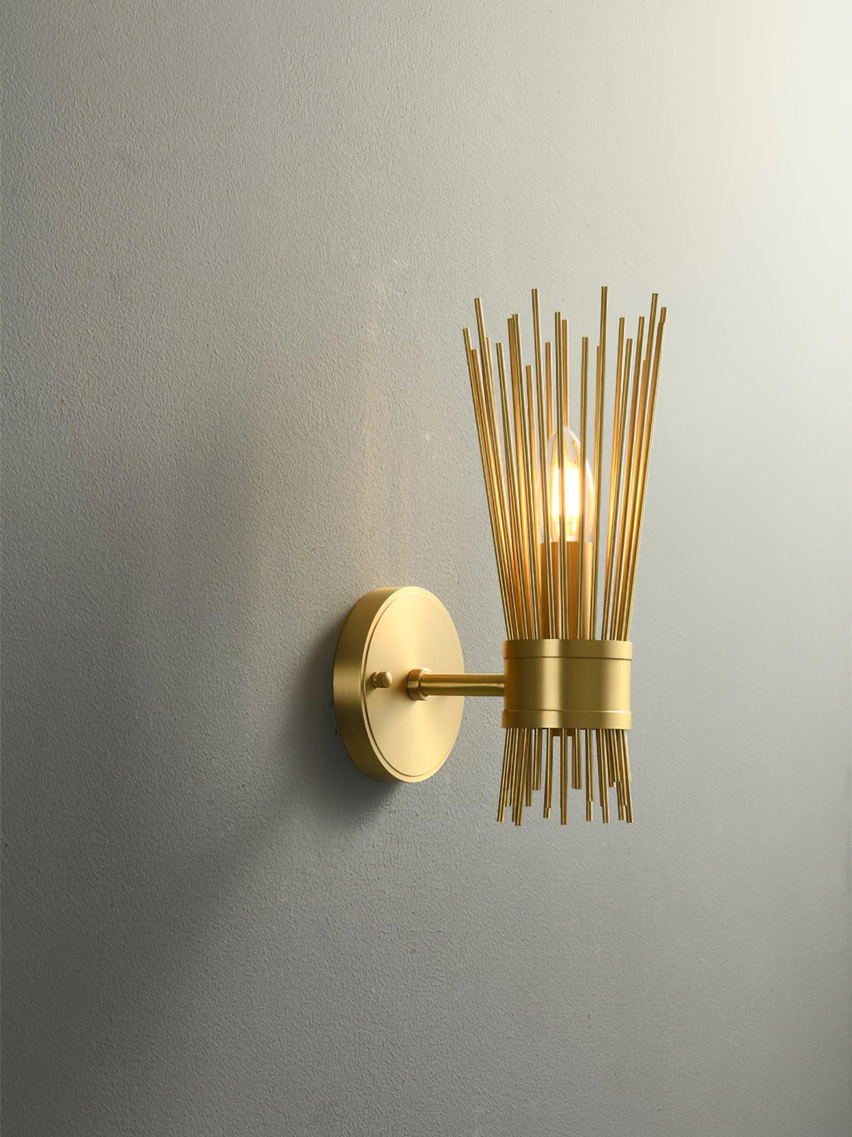 Thresher lampada da parete postmoderna in ottone