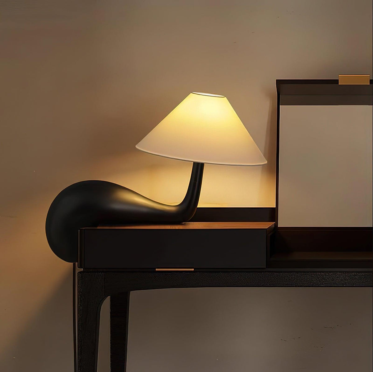 Solisise lampada da tavolo in legno artistica
