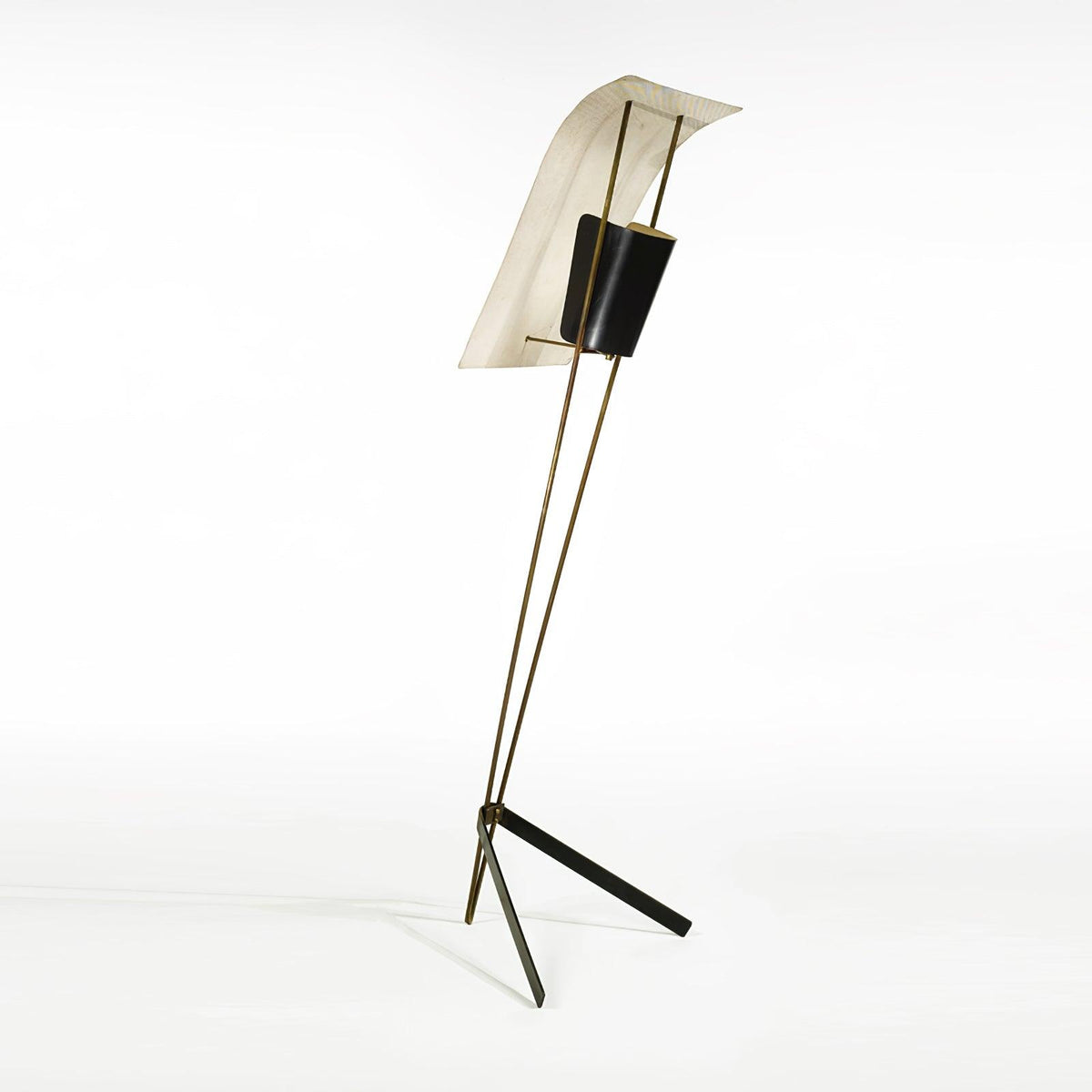 Ulvynil lampada da terra minimalista