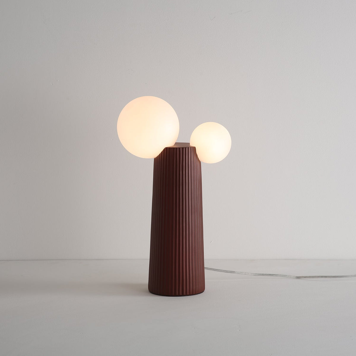 Zenithre lampada da tavolo in resina e plastica