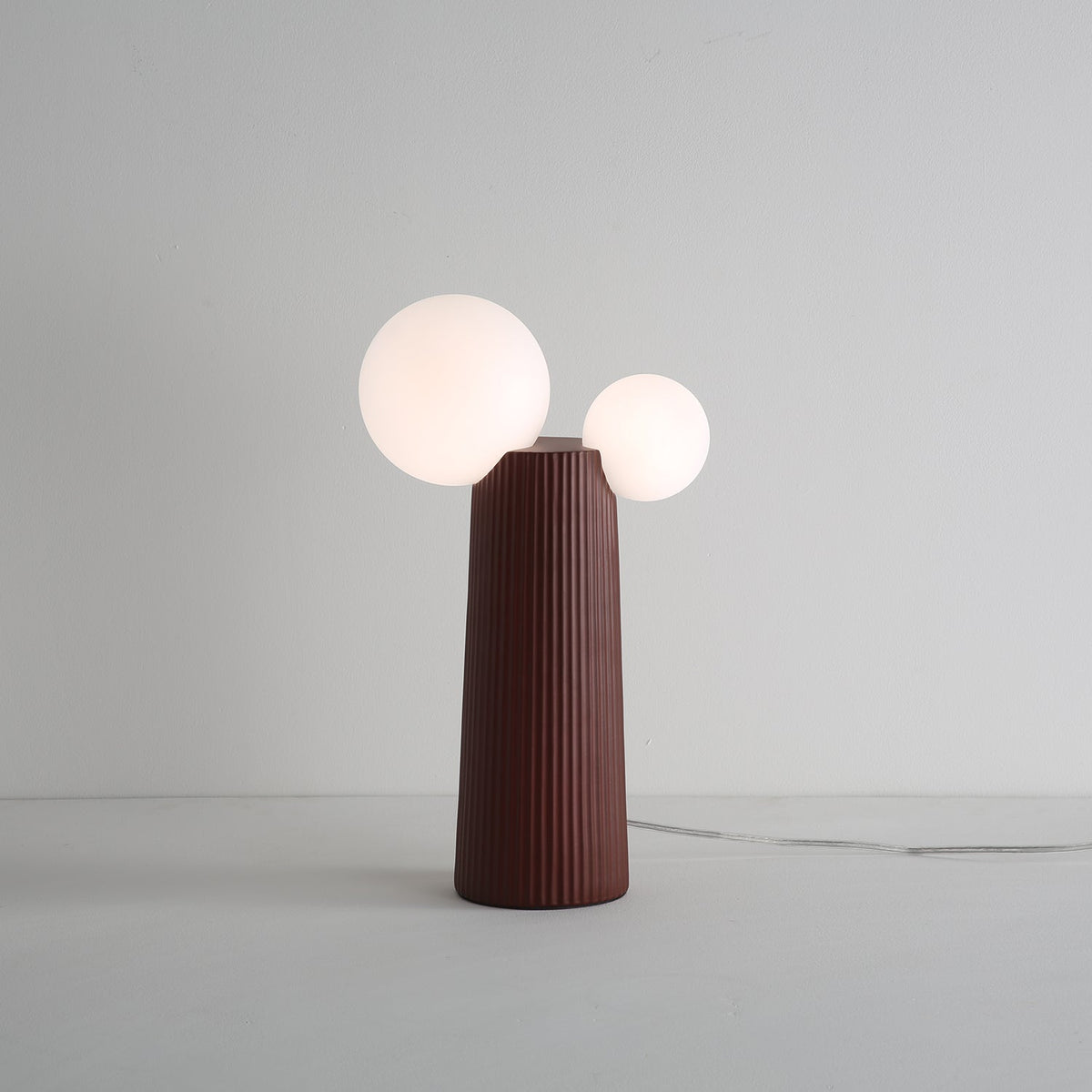 Zenithre lampada da tavolo in resina e plastica