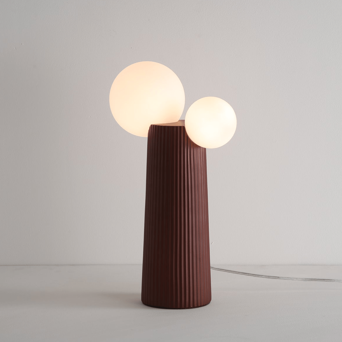 Zenithre lampada da tavolo in resina e plastica