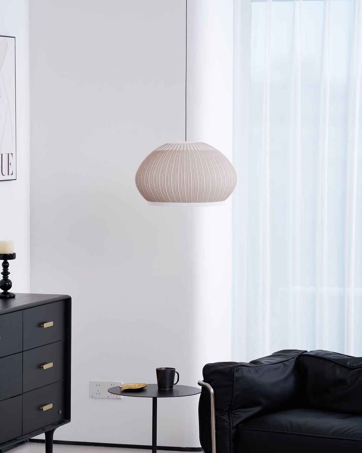 Lineiella lampada a sospensione in tessuto minimalista
