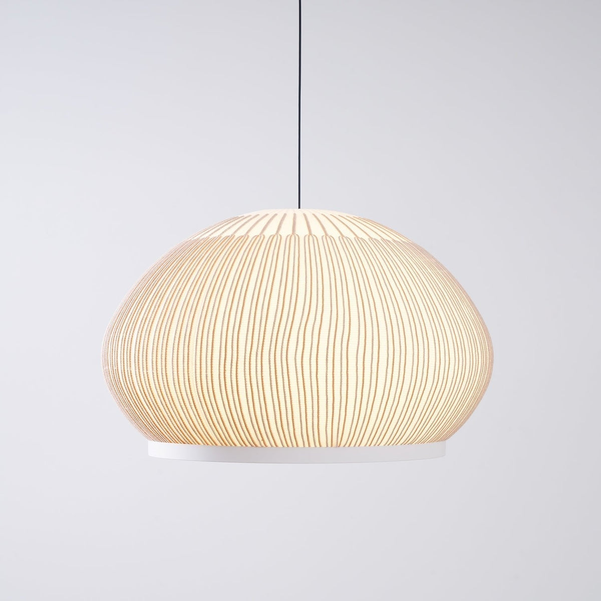 Lineiella lampada a sospensione in tessuto minimalista