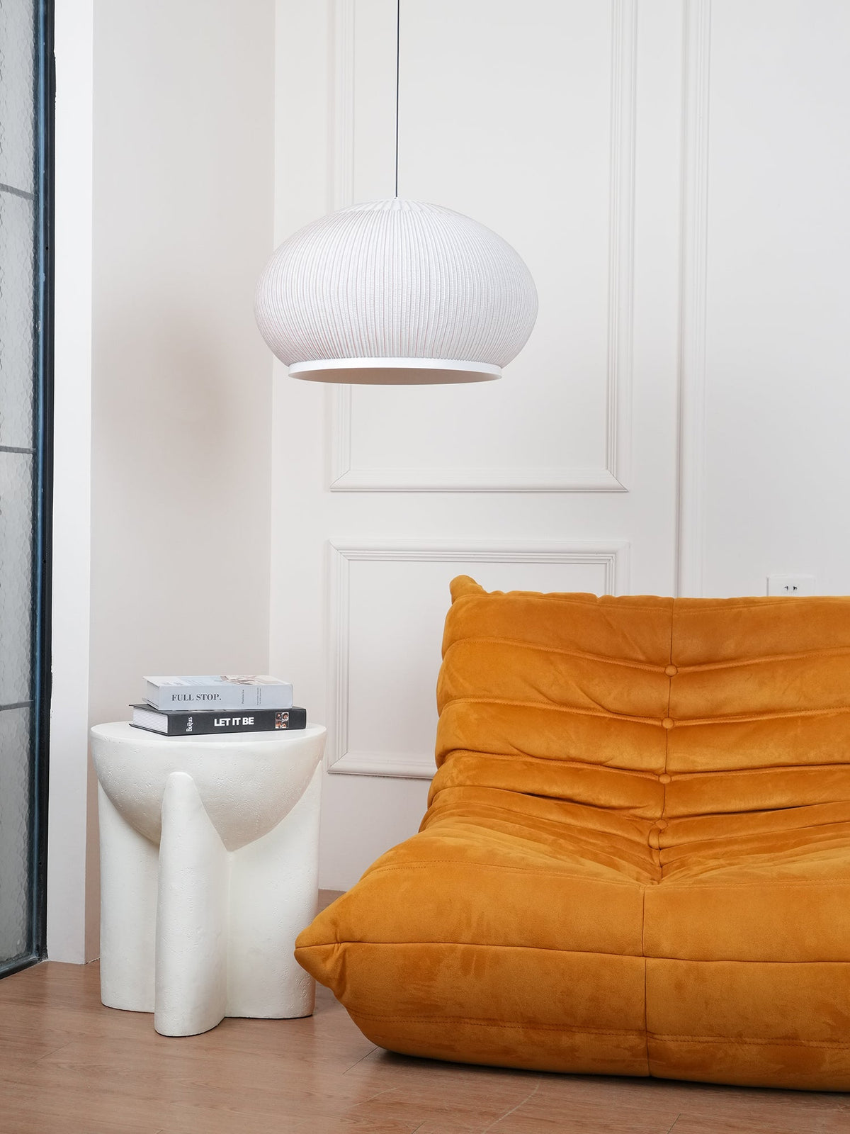 Lineiella lampada a sospensione in tessuto minimalista