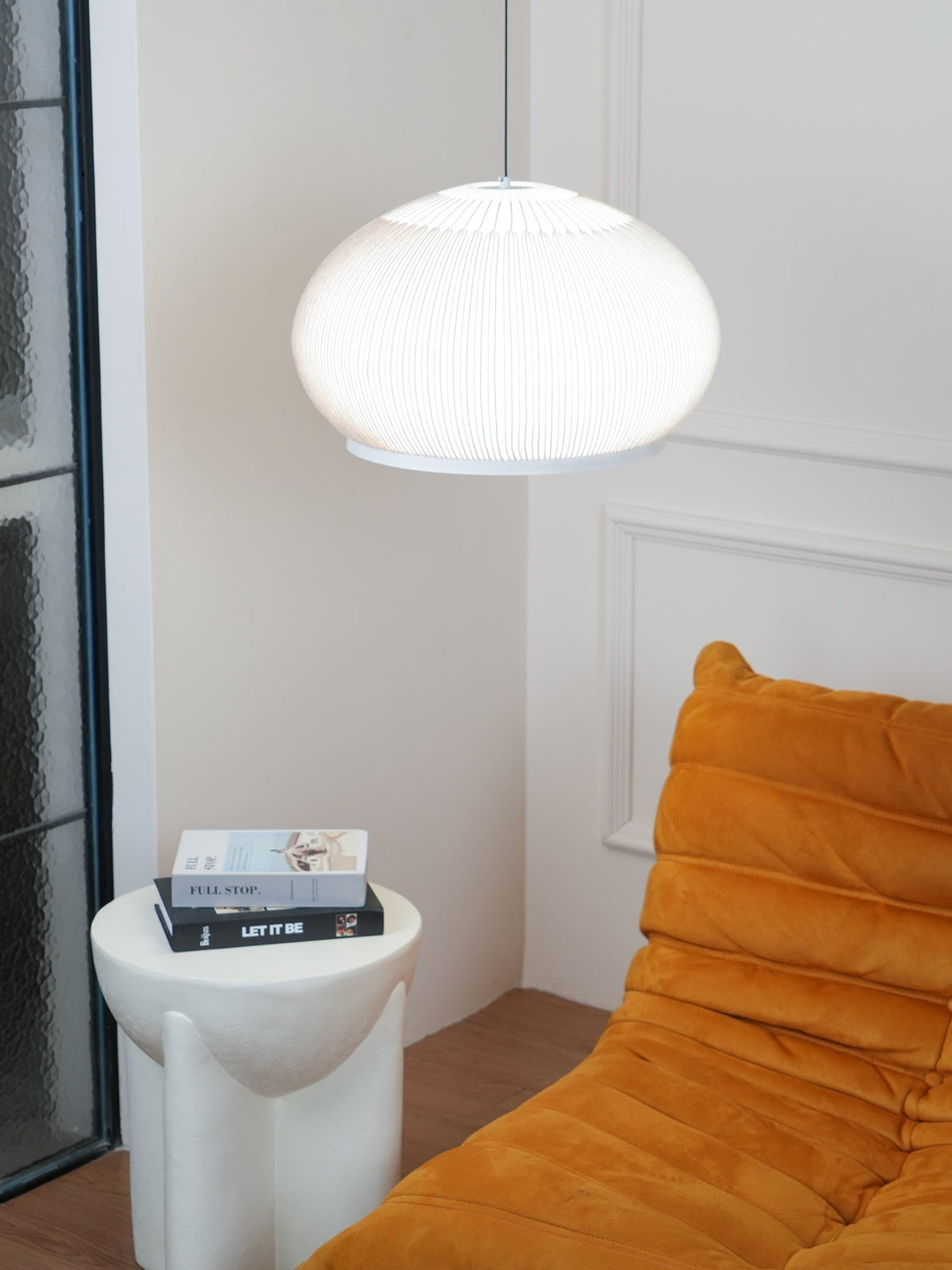 Lineiella lampada a sospensione in tessuto minimalista