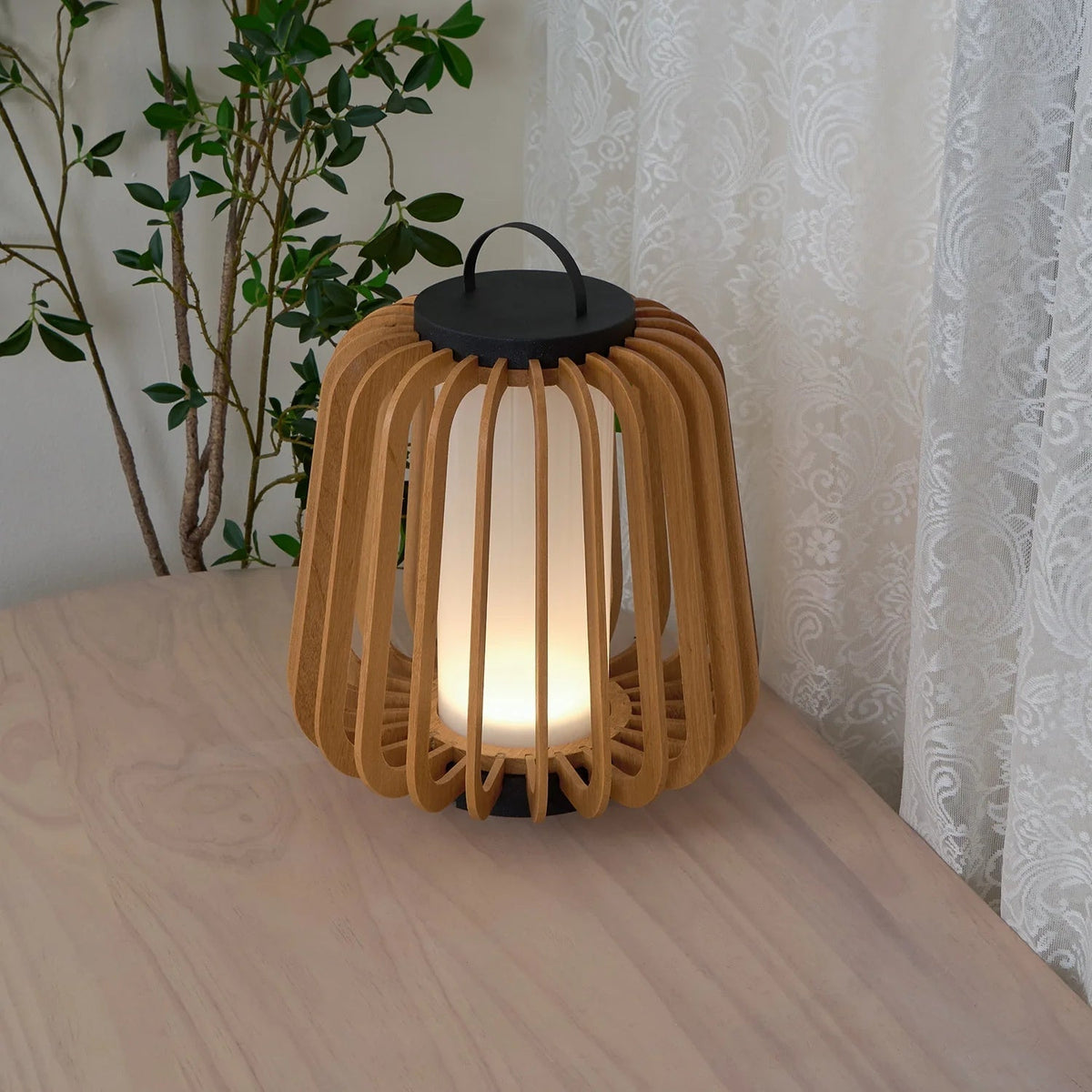 Fern lampada da tavolo