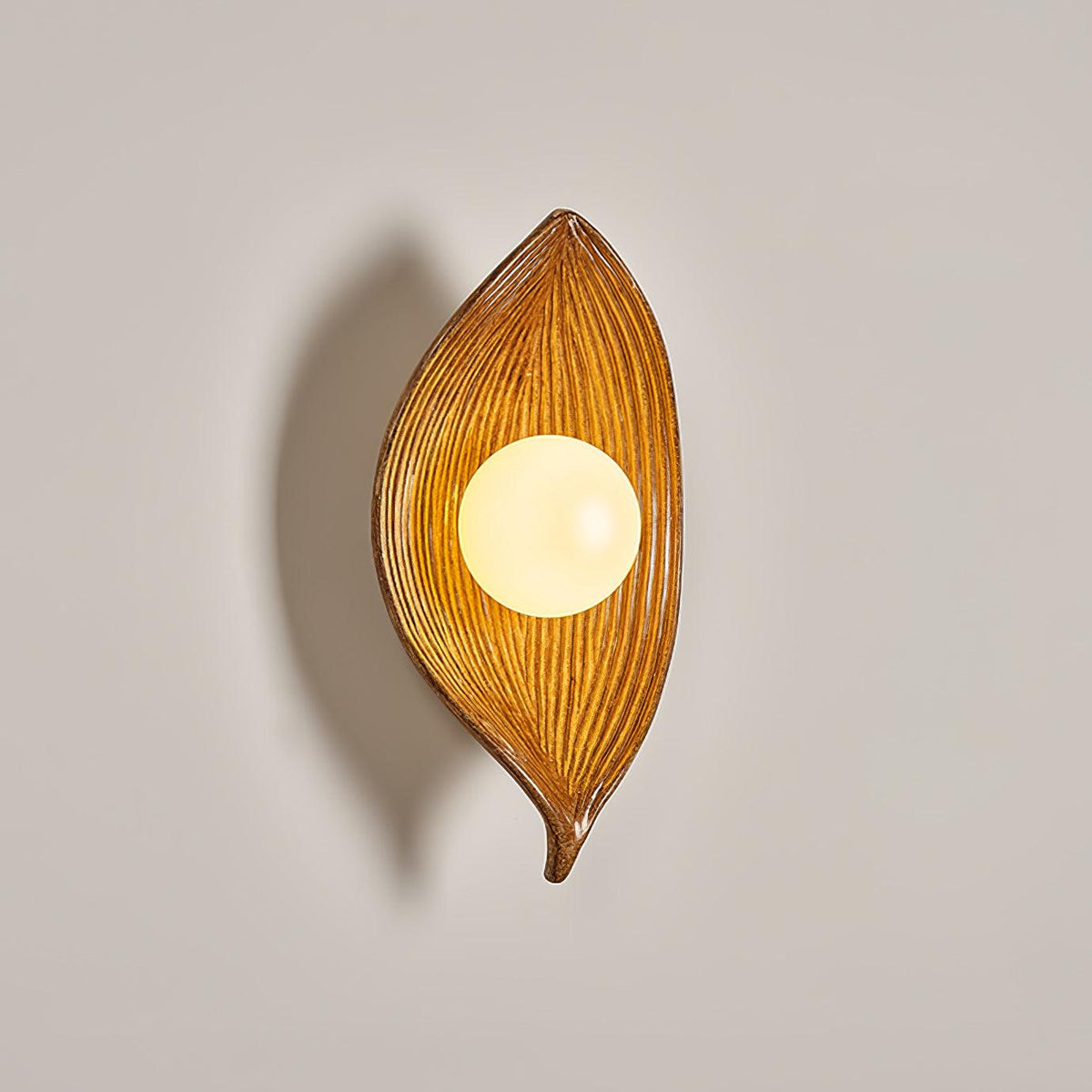 Lirixa lampada da parete in resina a foglia Canoe