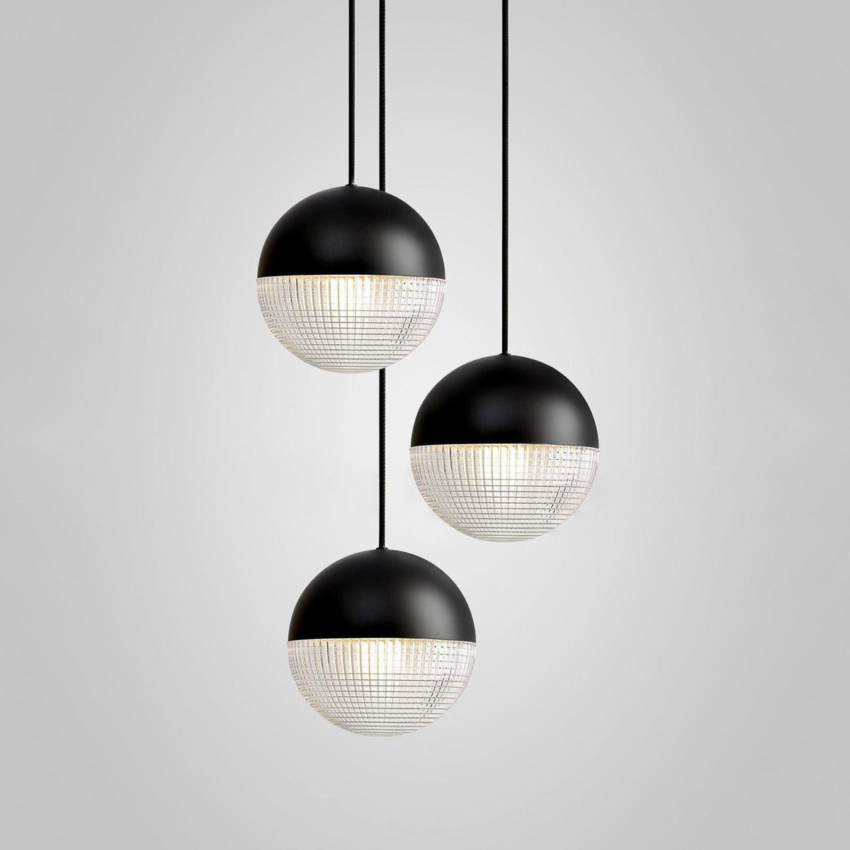 Kevelo lampada a sospensione ottone vetro moderna