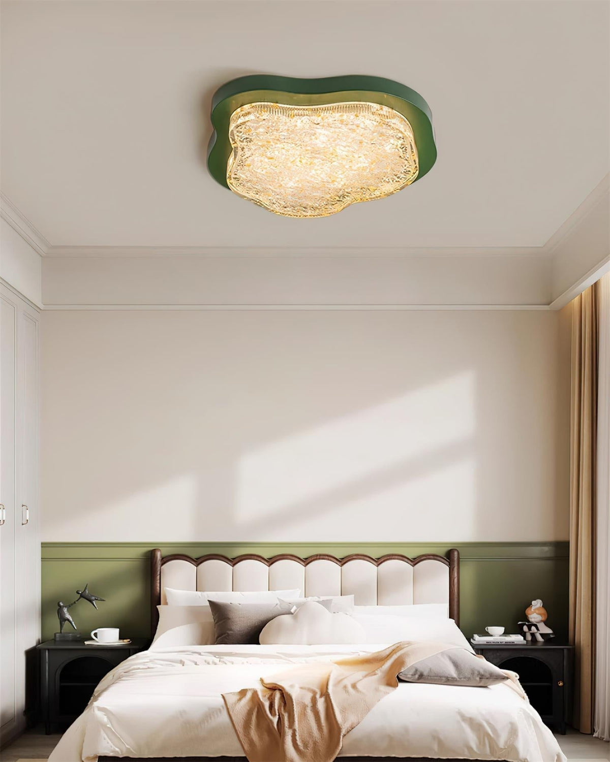 Lampada da soffitto irregolare in resina con foglia d'oro moderna artistica verde
