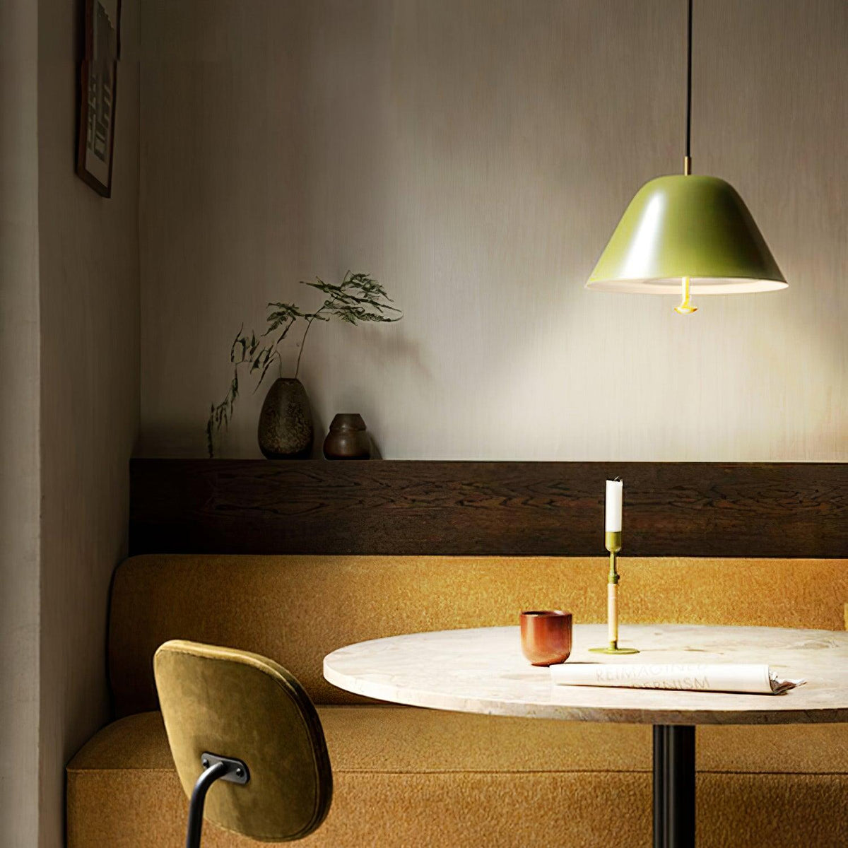 Lampada a sospensione moderna in metallo, paralume verde e bianco minimalista
