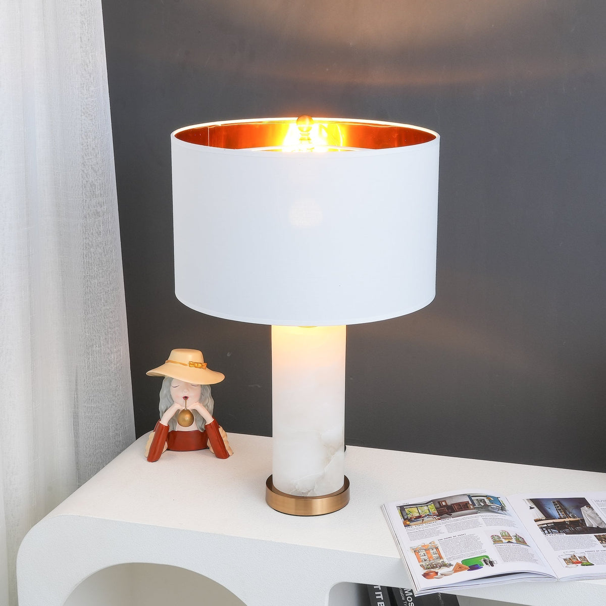 Zosilis lampada da tavolo in alabastro Cilindrico