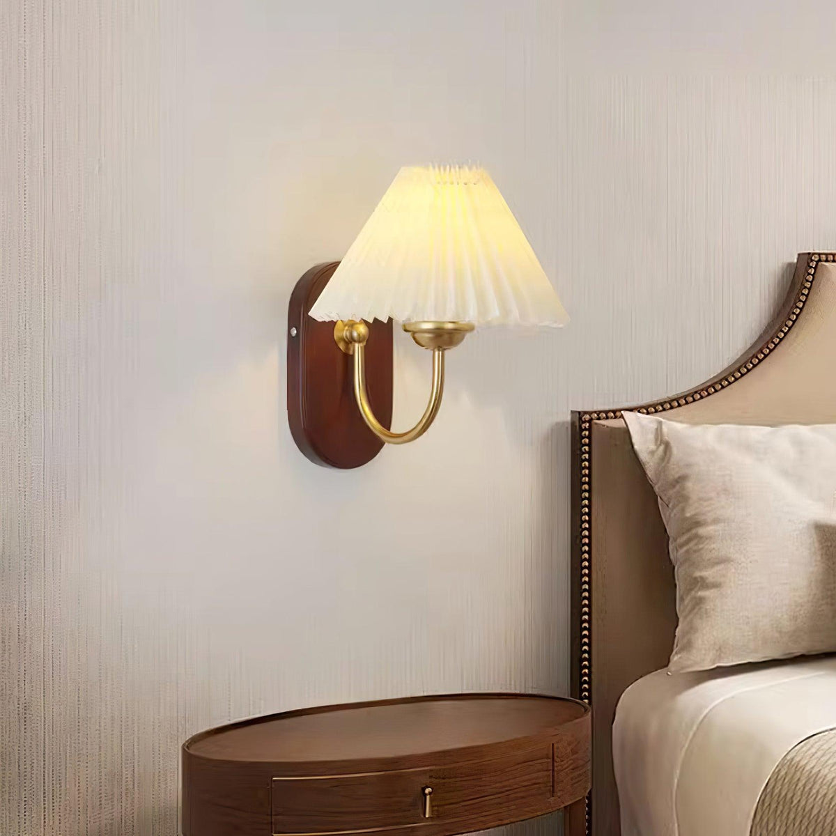 Teriiraine lampada da parete vintage con Paralume Pleatato